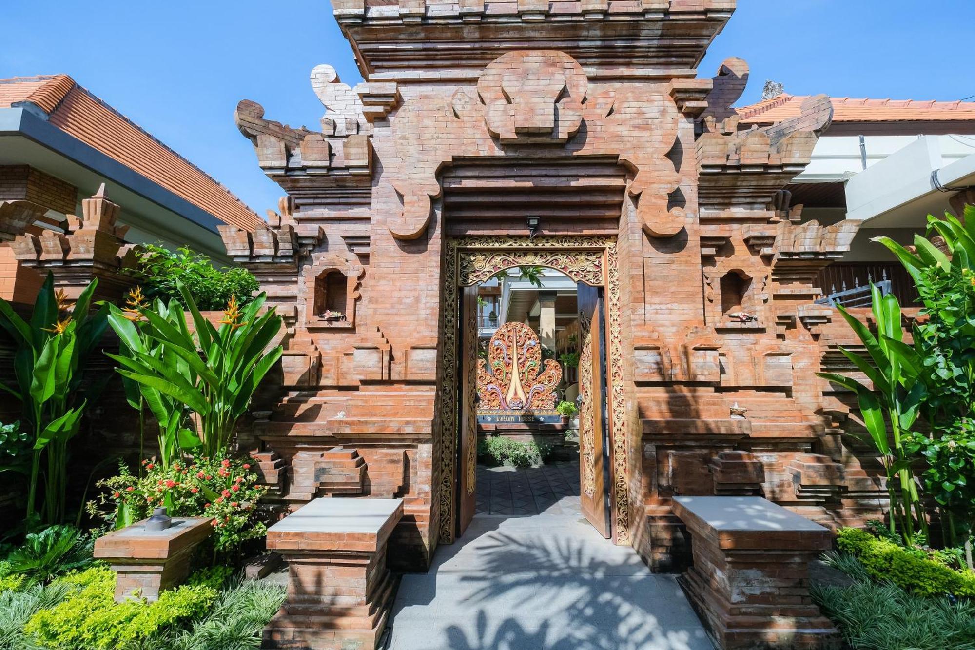 Wayan House Seminyak Hotel Bagian luar foto